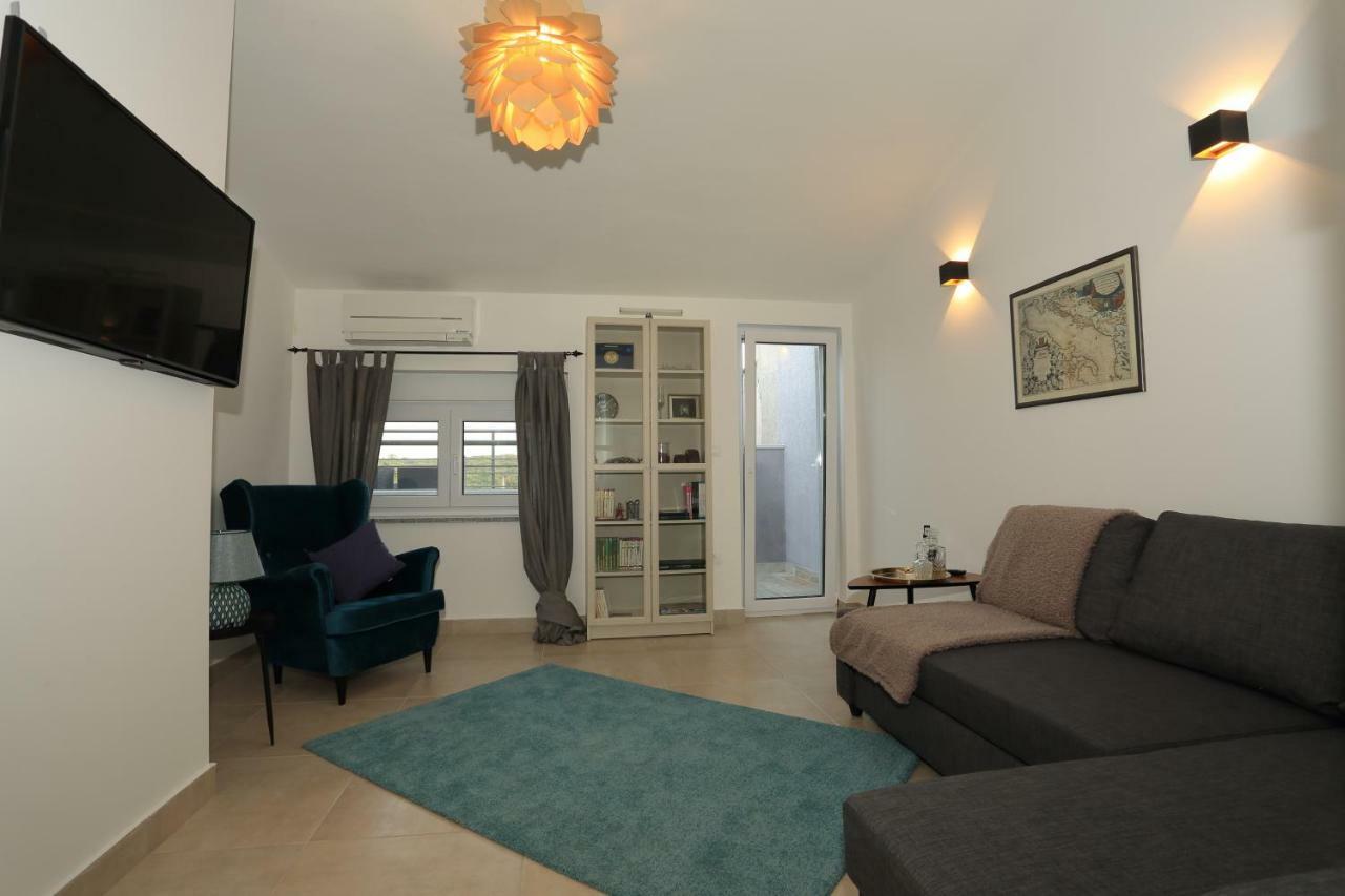 Apartments Bonvenon2풀라 외부 사진