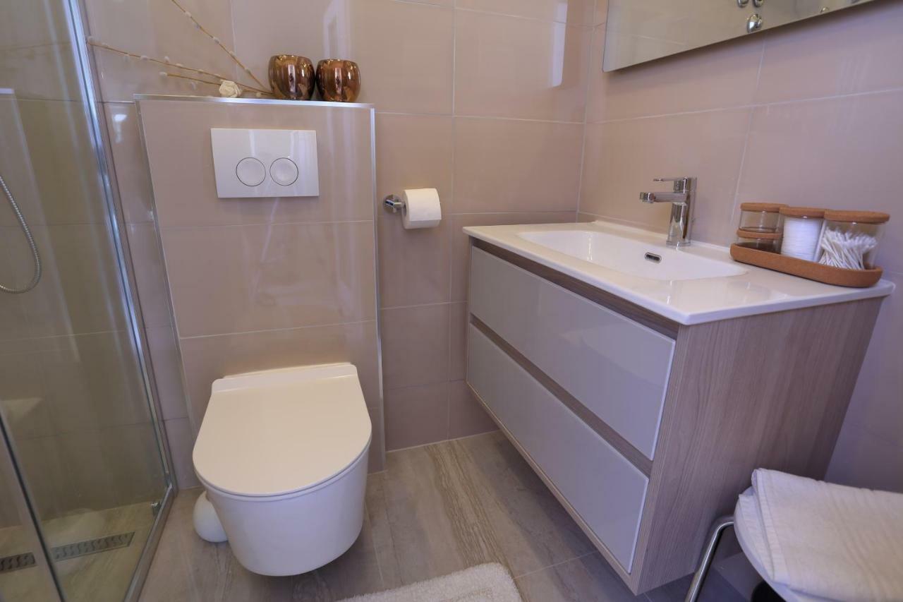 Apartments Bonvenon2풀라 외부 사진