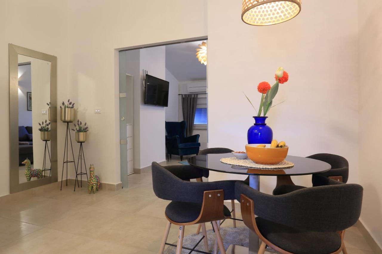 Apartments Bonvenon2풀라 외부 사진